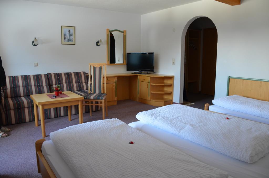 Gaestehaus Klug Bschlabs Exteriör bild